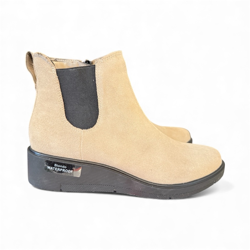 NIB-Blondo “Luisa” Waterproof Suede Booties